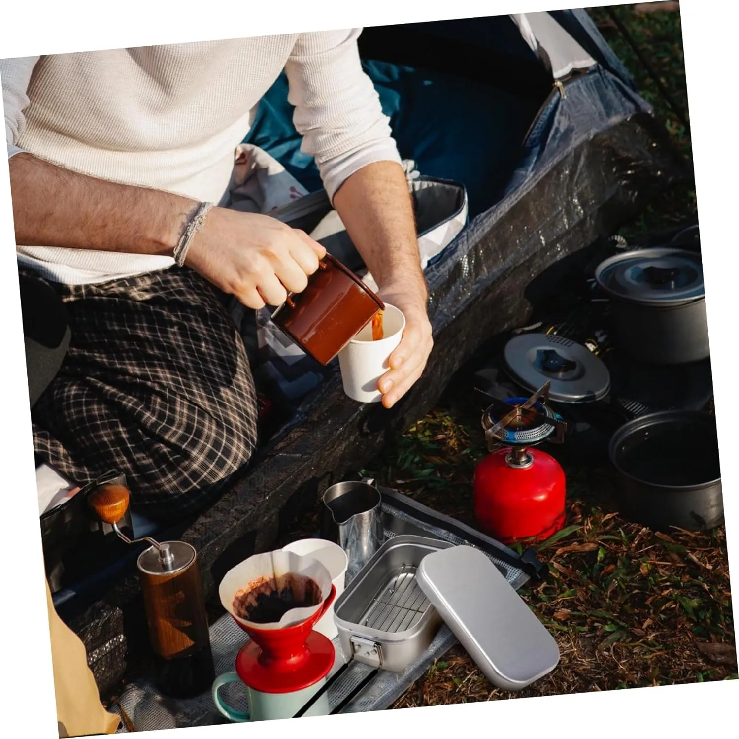 2pcs Portable Aluminum Alloy Square Lunch Box Folding Handle for Outdoor Camping and Picnics Space-saving Design for Travel and Food Storage