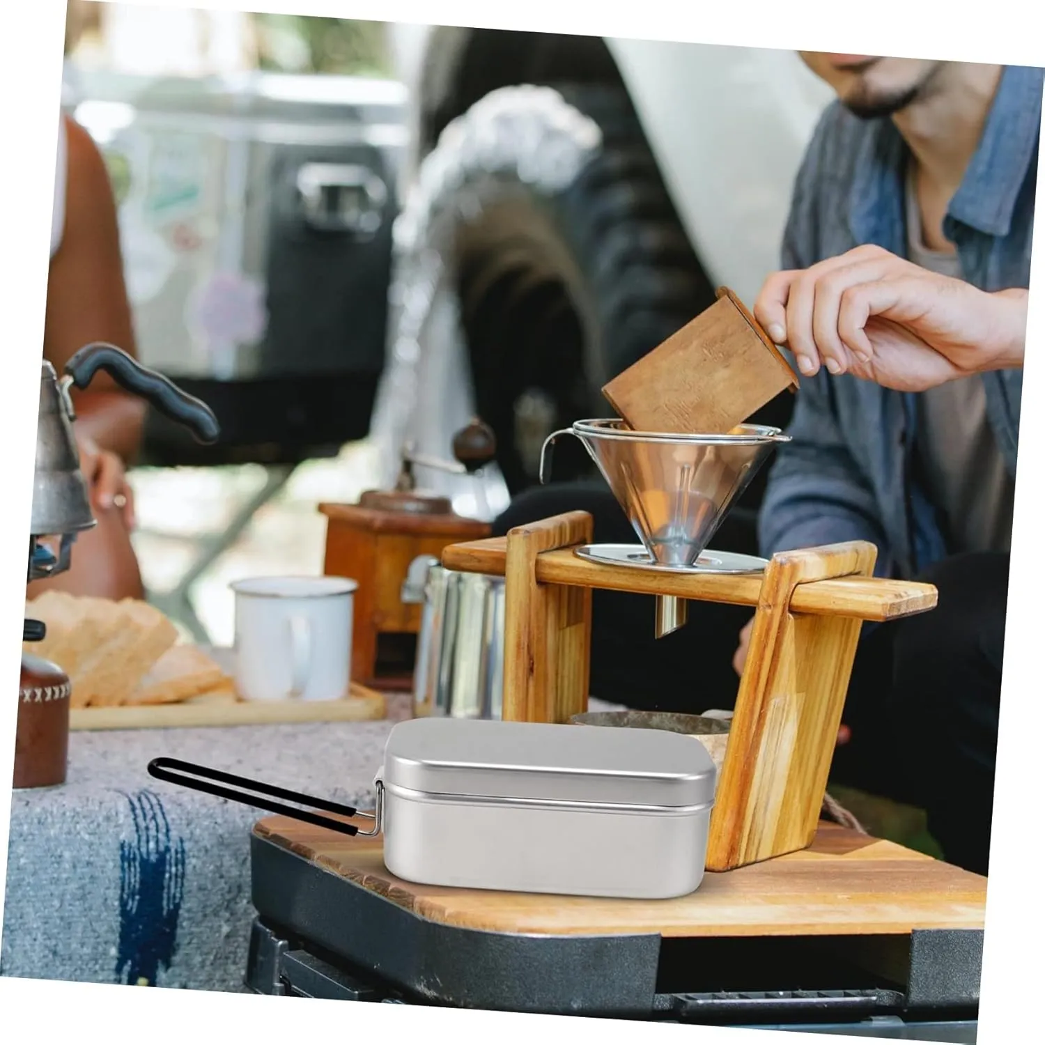 2pcs Portable Aluminum Alloy Square Lunch Box Folding Handle for Outdoor Camping and Picnics Space-saving Design for Travel and Food Storage