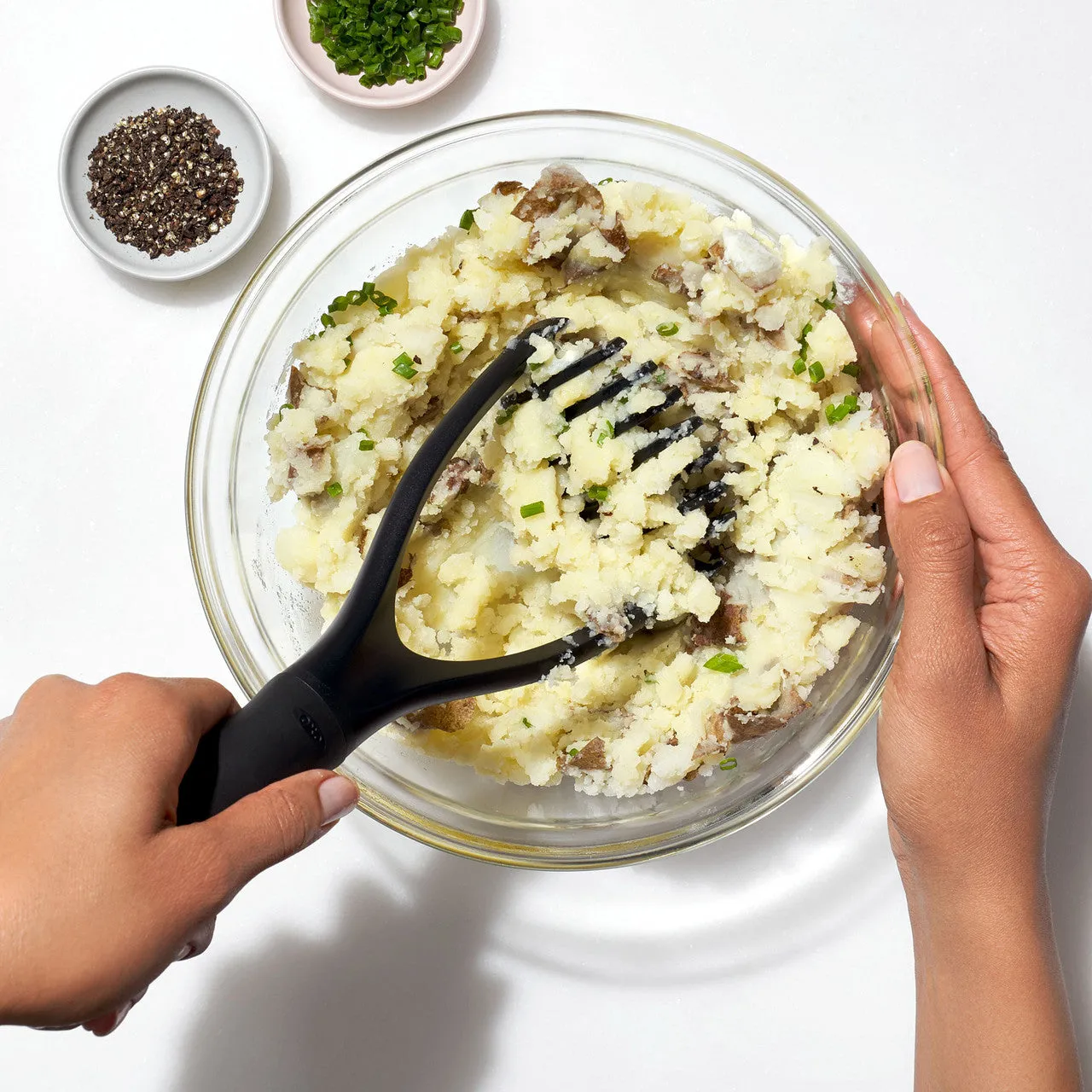 Avanti Nylon Multi-In-1 Potato Masher