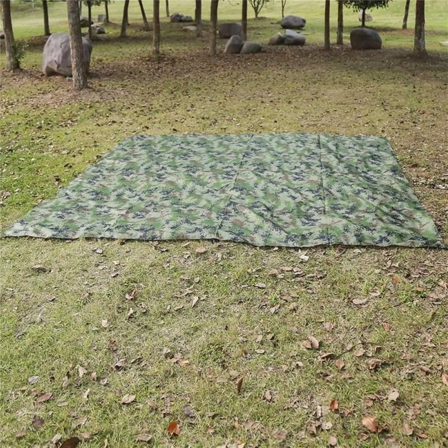 Camping Tent Waterproof Tent Tarpaulin Outdoor Camping Hammock Rainproof Garden Awning Awning Camping BBQ Tent Tarpaulin Shade (Green One Size)