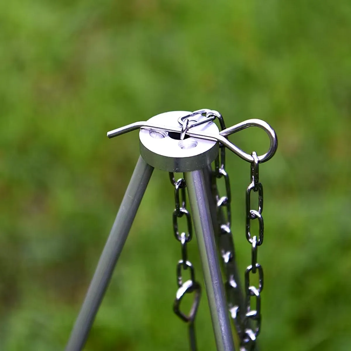 Camping Tripod Outdoor Cooking Pot Cast Iron Fire Grill Oven for Picnic Campfire