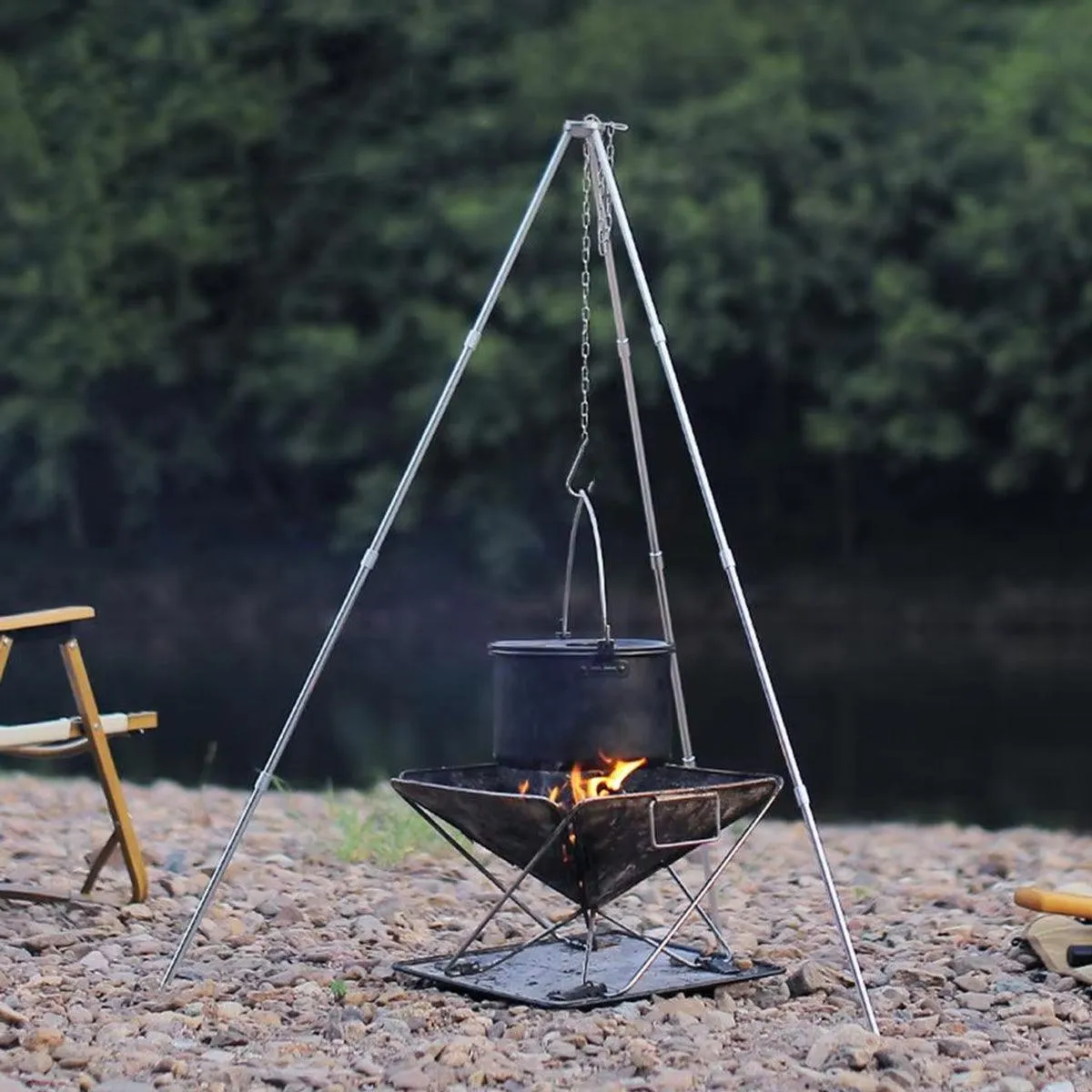 Camping Tripod Outdoor Cooking Pot Cast Iron Fire Grill Oven for Picnic Campfire