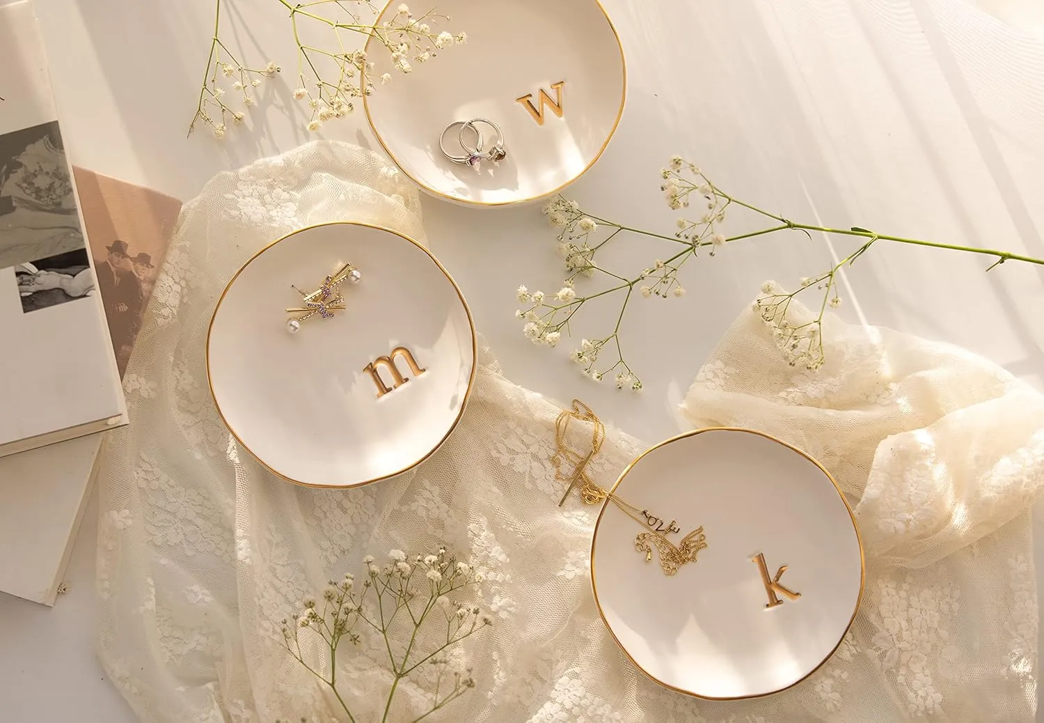 COLLECTIVE HOME - Ceramic Jewelry Tray, Decorative Trinket Dish for Rings Earrings Necklaces Bracelet Watch Keys, Birthday Mother's Day for Women, 4.75", White Surface (K)
