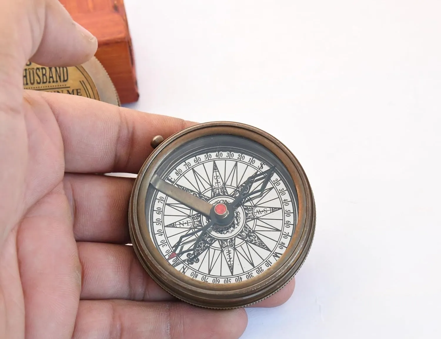 Engraved Compass, to My Husband I Love You, Brass Compass Engraved Gifts for Men, Bronze for Men, Romantic Gifts for Him/Her, Keepsake Gifts for Husband