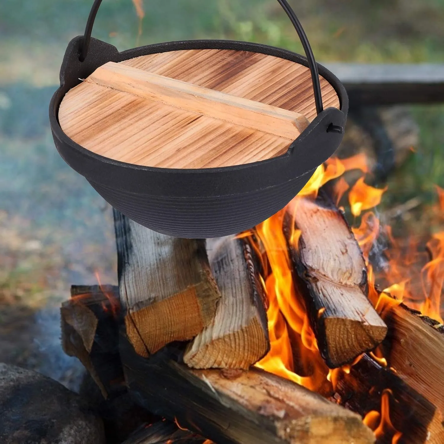Frying 1 Set Cast Iron Camping Pot with Lid Hanging Cooking Pot Outdoor Picnic Cookware Nonstick Iron Deep Frying Pan for Dinner Backpacking Hiking 20cm pan, 17.5X17.5X7CM, Schwarz