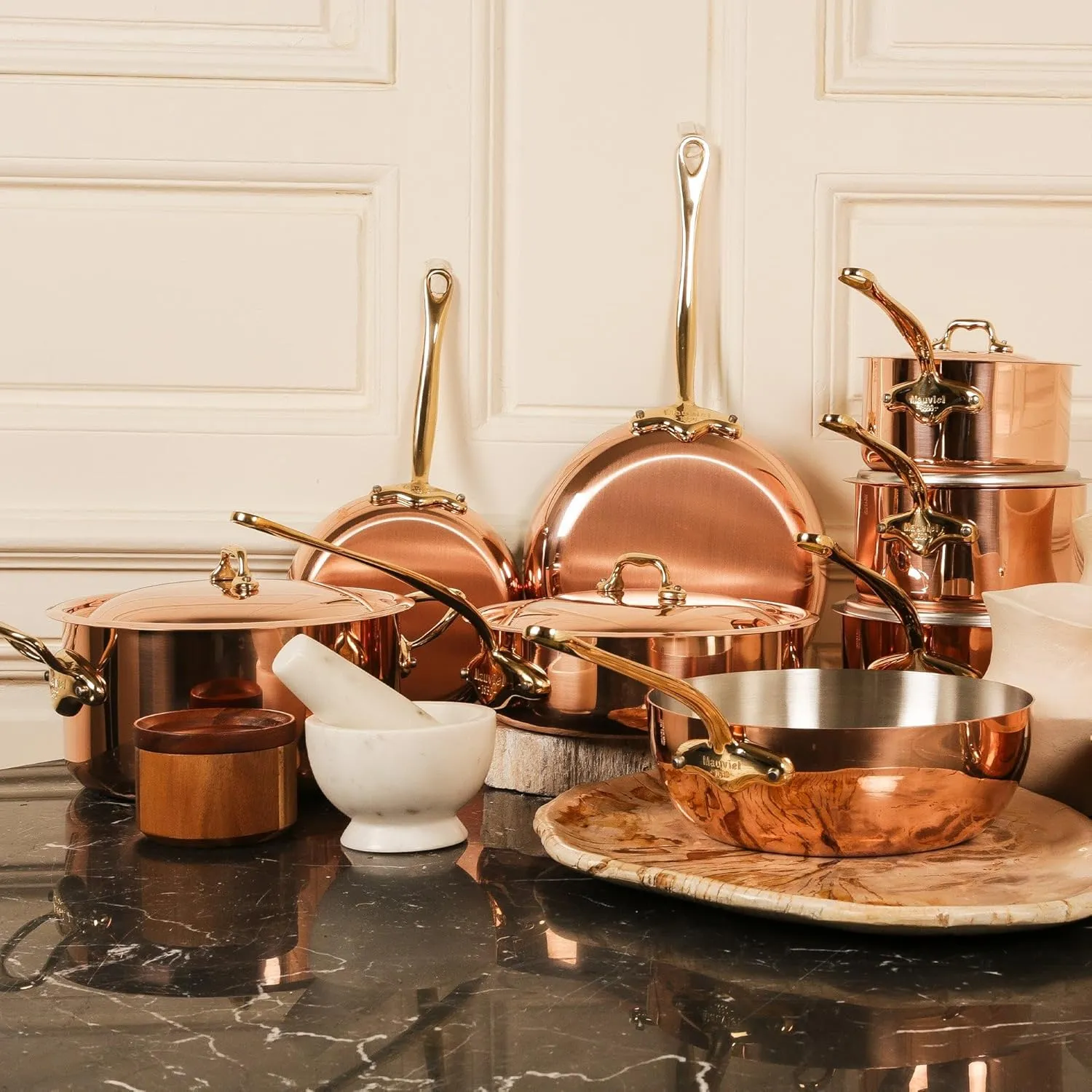 Mauviel M'Heritage 150 B 1.5mm Polished Copper & Stainless Steel Sauce Pan With Lid, And Brass Handles, 0.9-qt, Made in France