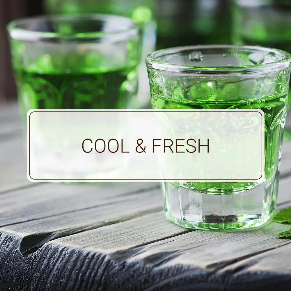 Monin - Green Mint Syrup, Bold Peppermint Coolness, Natural Flavors, Great for Smoothies, Sodas, Cocktails, and Teas, Non-GMO, Gluten-Free (750 ml)
