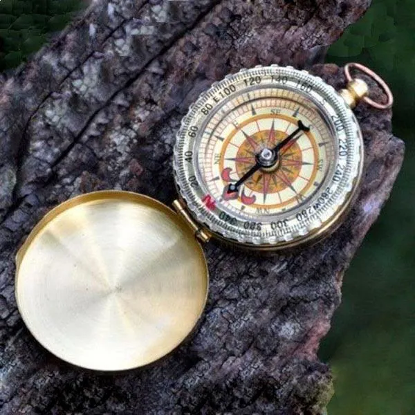 Outdoor Camping Hiking Compass Brass Survival Pocket Compass with Luminous Vintage